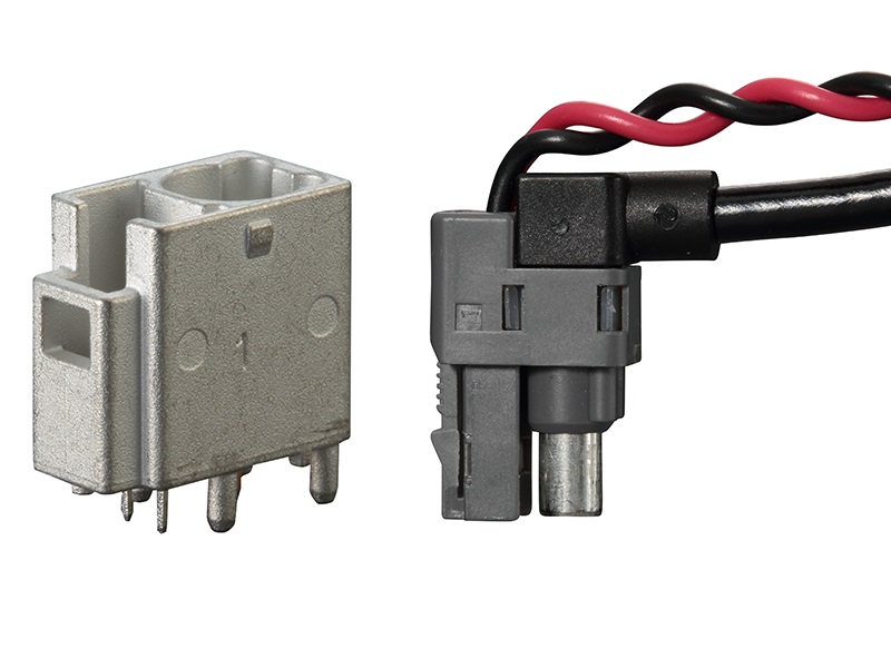 In-vehicle co-axial + 2-pin connectors